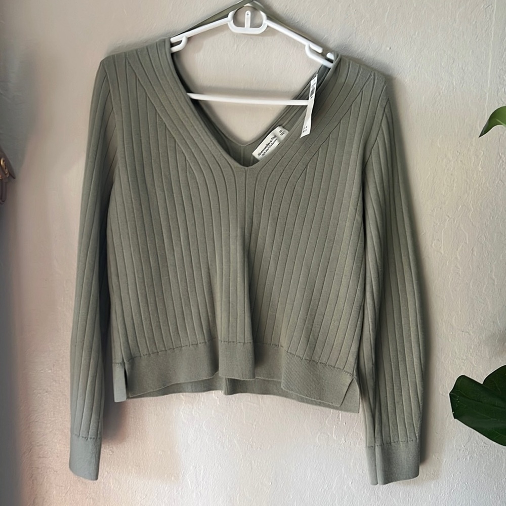 NWT Abercrombie and Fitch Top